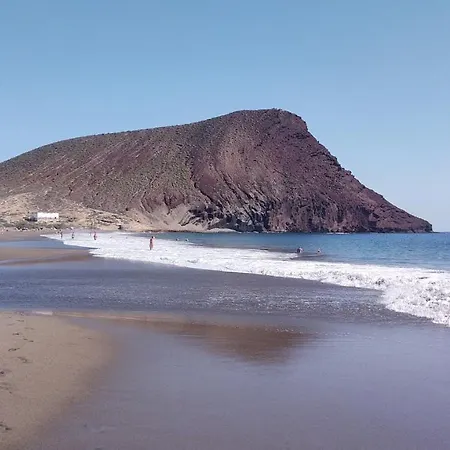 Apartment Parque Albatros 118 *