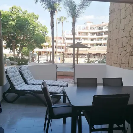 Parque Albatros 118 * 圣米格尔德阿沃纳